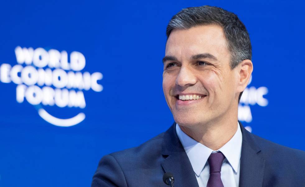 El presidente español pide a Davos que suba los impuestos de sociedades