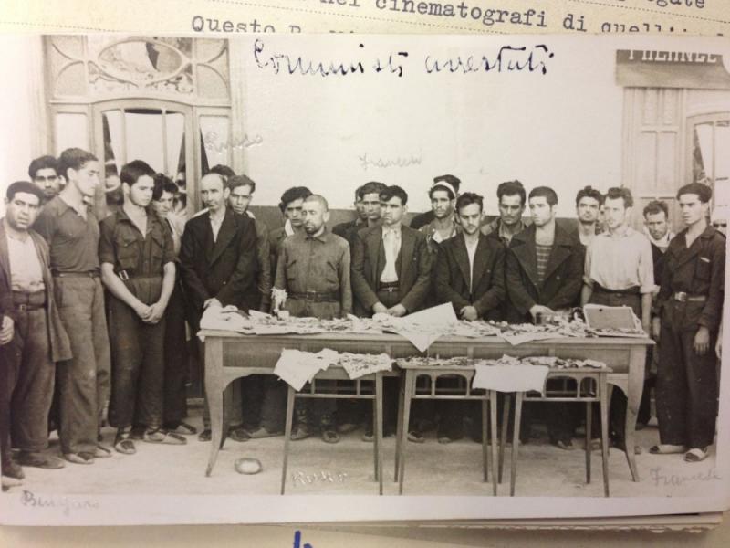 CALVIA - ANTIGUA IMAGEN DE MILICIANOS DE BAYO ANTES DE SER FUSILADOS.