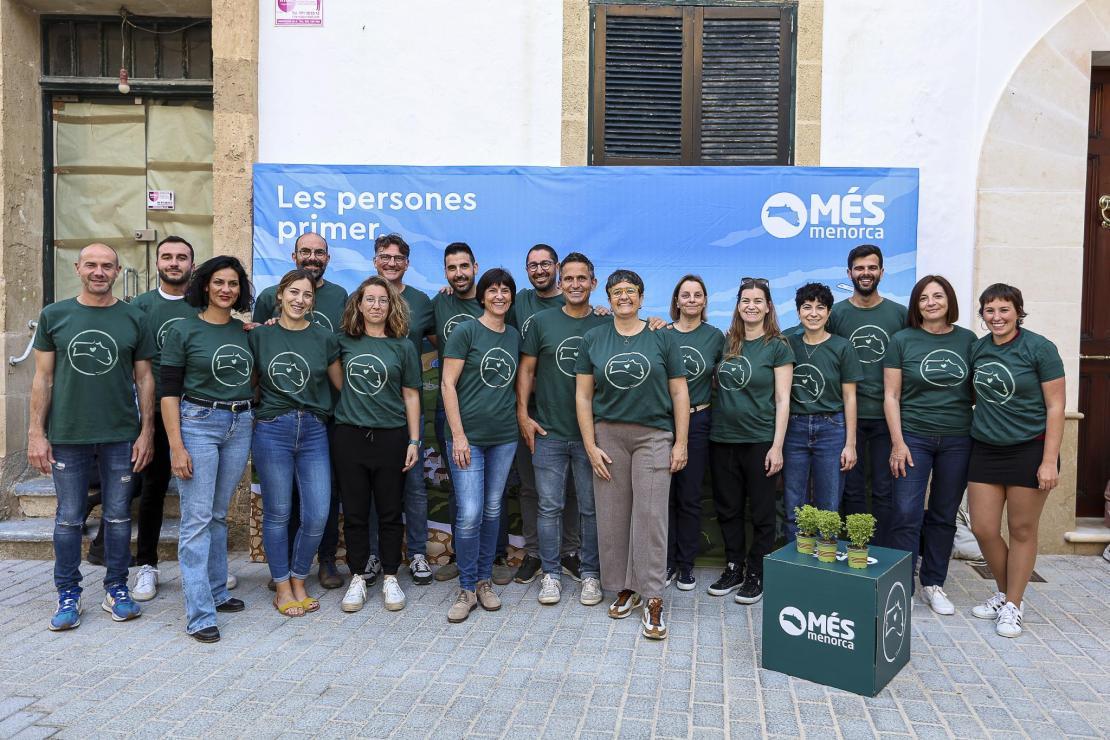 Més per Menorca celebró su despedida de campaña en la Plaça del Roser de Ciutadella