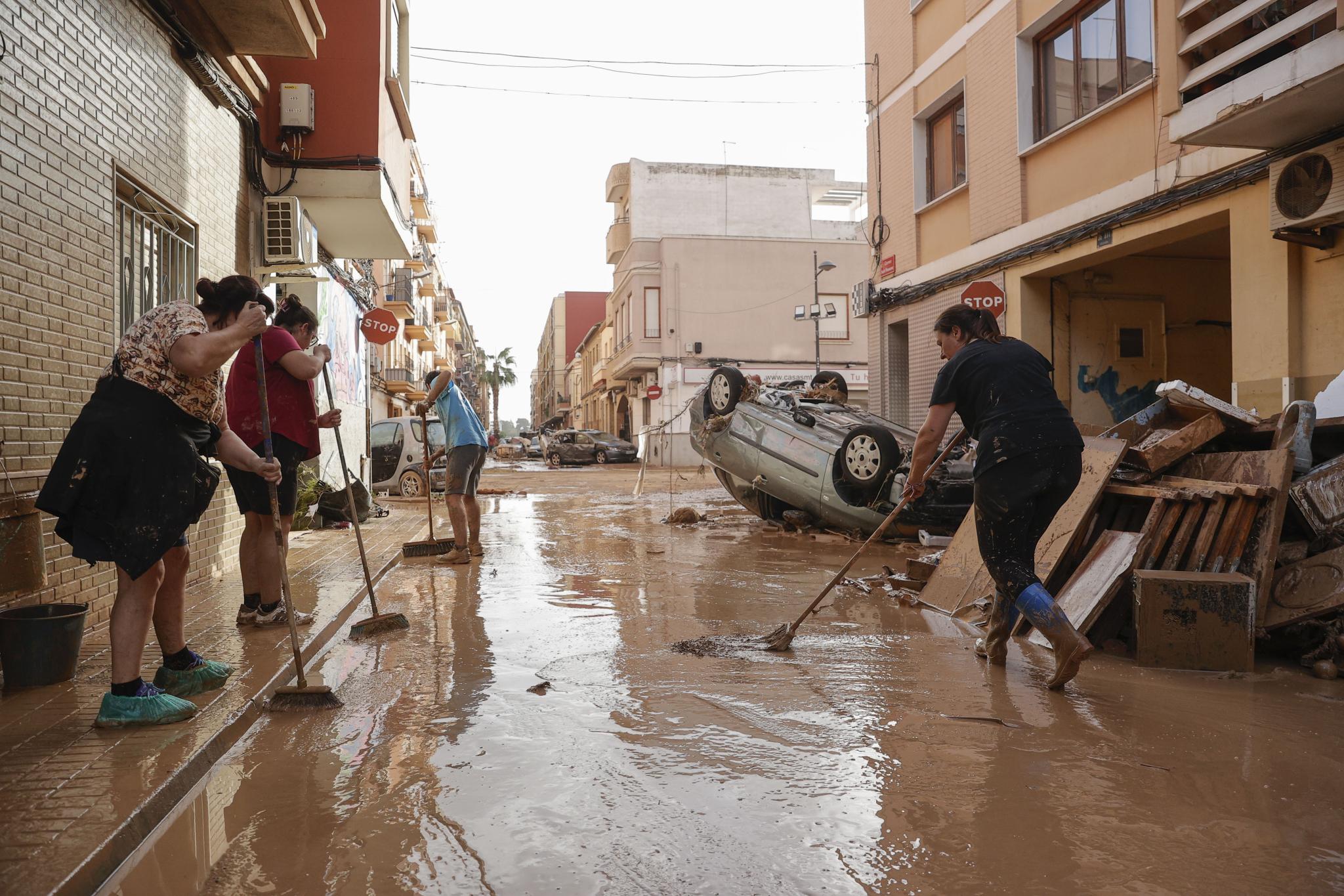 La alcaldesa de Paiporta confirma al menos 34 fallecidos en su municipio por la dana